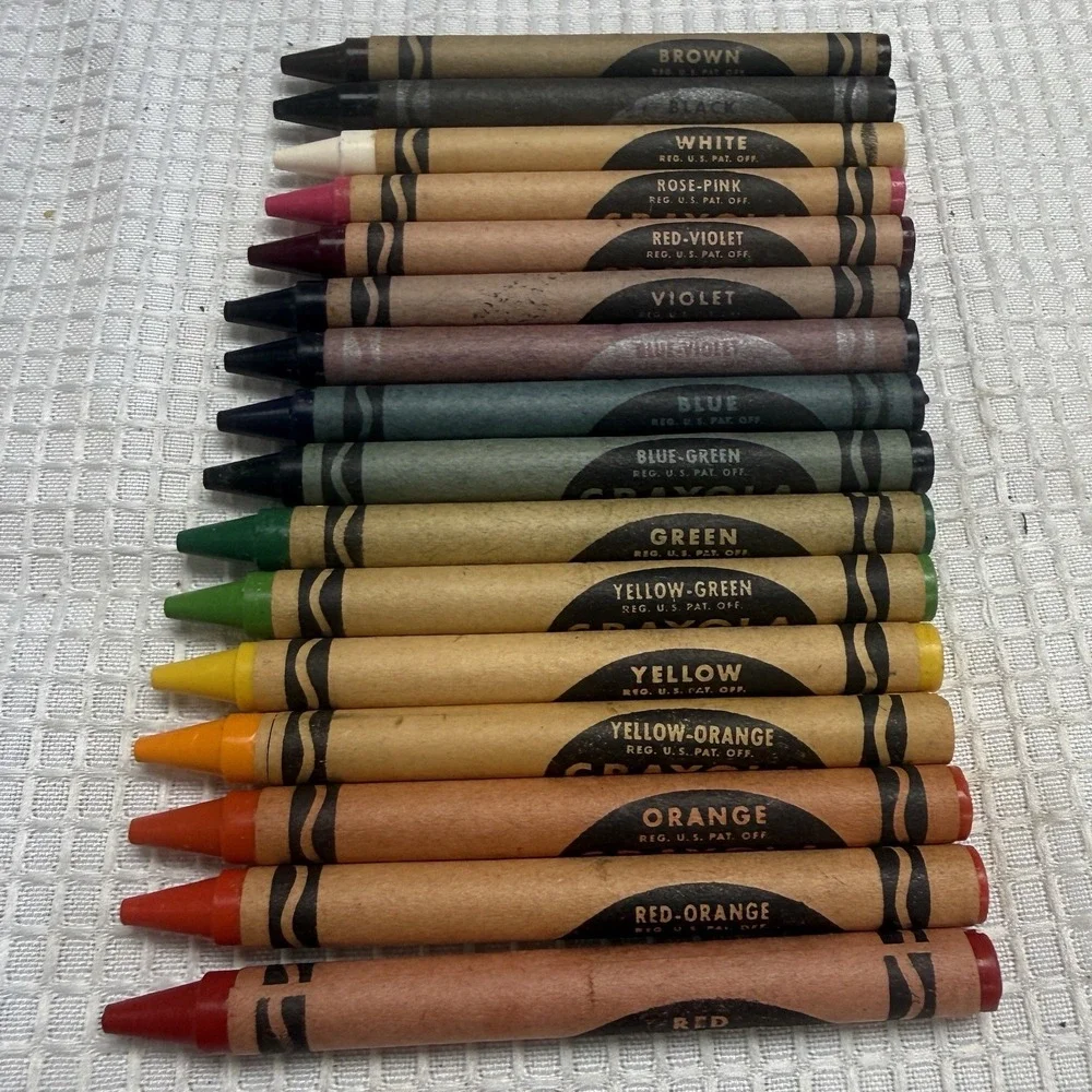 Crayola 16 Gold Medal School Crayons Complete Box Colors Binney Smith Vtg '38-42